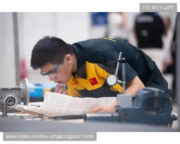 里昂拟在一线加入更多外籍技术教练提升打法